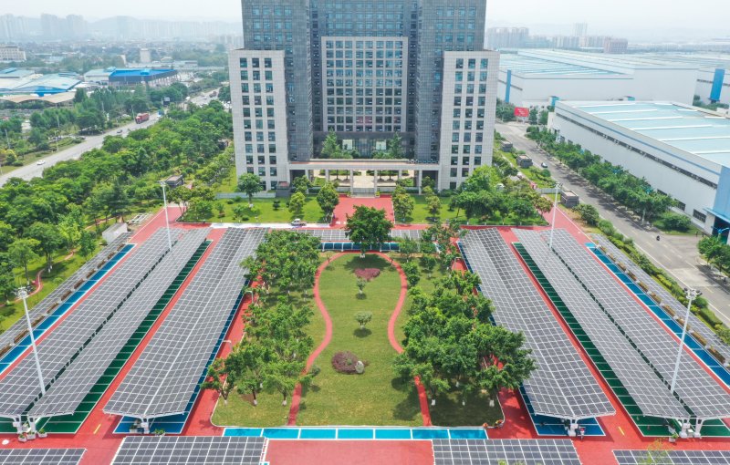 東方汽輪機(jī) 深耕新型儲能賽道，以創(chuàng)新汽輪機(jī)技術(shù)引領(lǐng)新型電力系統(tǒng)變革